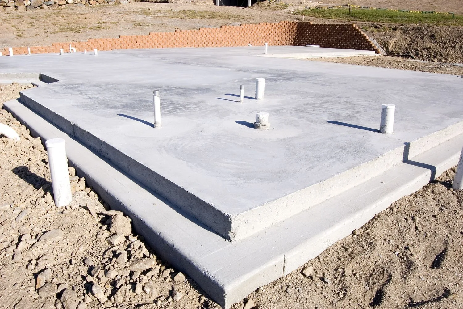 A replacement concrete slab for a Miller garage